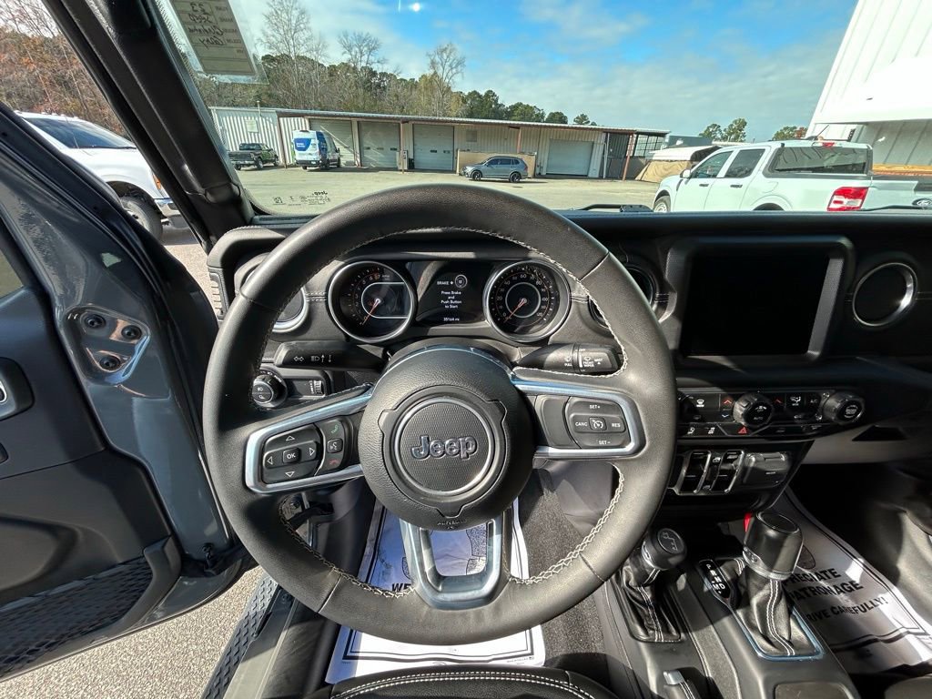 Used 2023 Jeep Gladiator Overland w/ Popular Equipment Package image 29