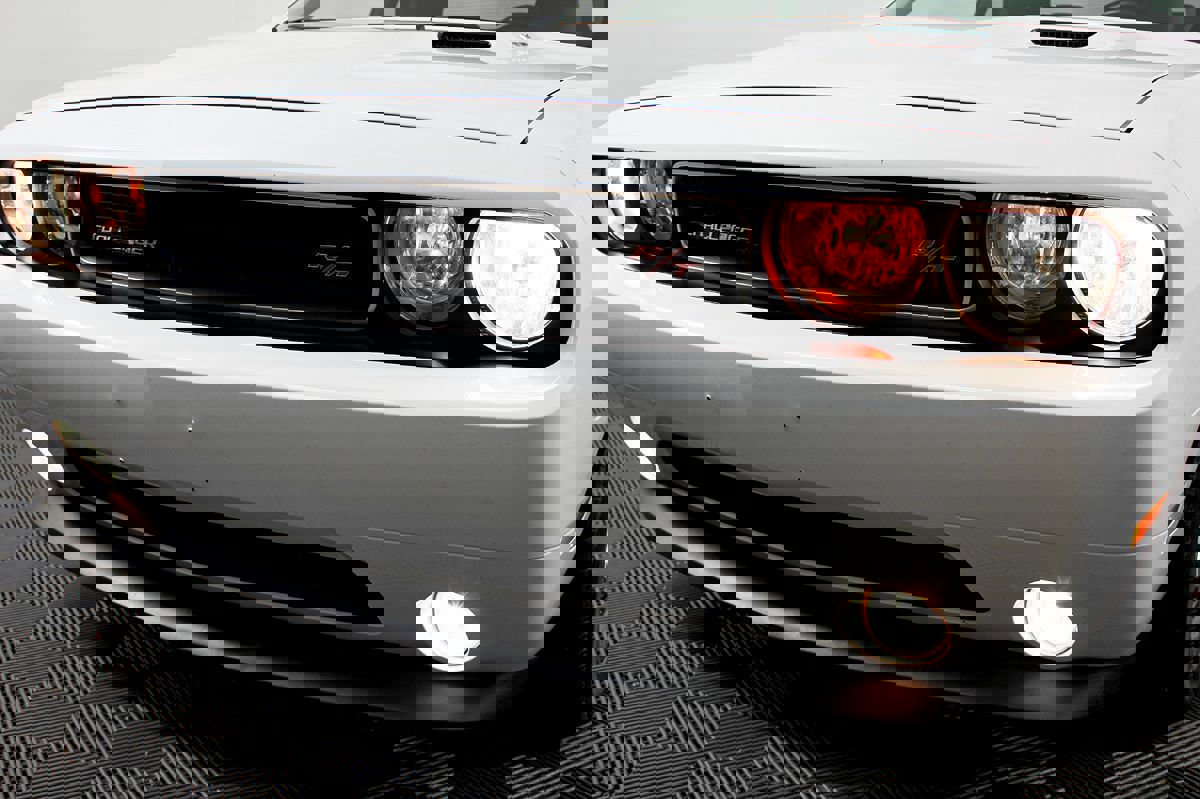 Used 2012 Dodge Challenger R/T image 13