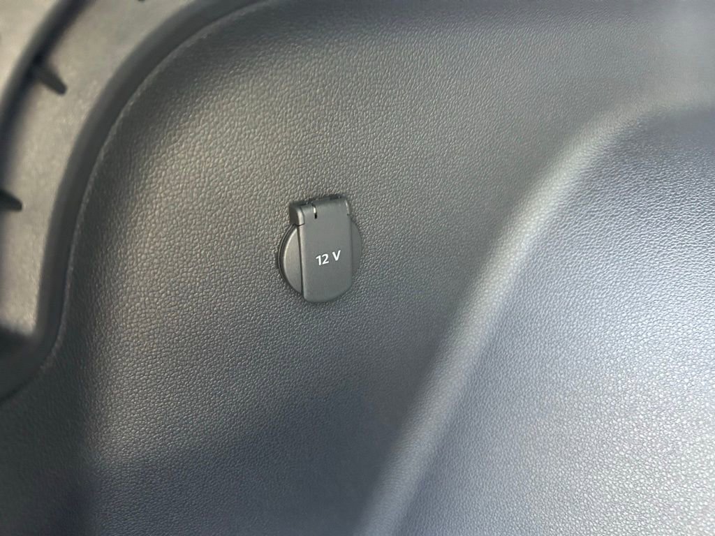 New 2026 Volkswagen Atlas Cross Sport SEL R-Line image 42