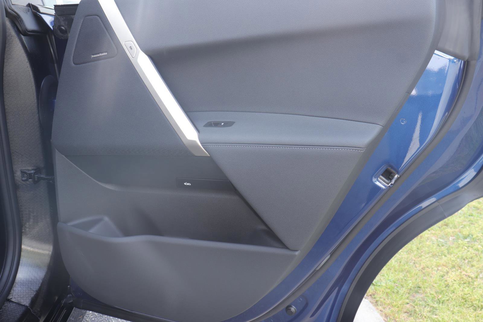 Certified 2024 BMW iX xDrive50 w/ Sport Package image 21