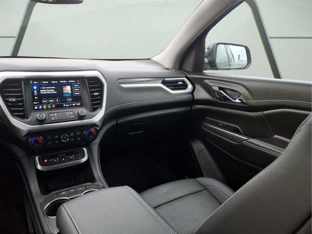 Certified 2023 GMC Acadia SLT w/ Elevation Edition image 12