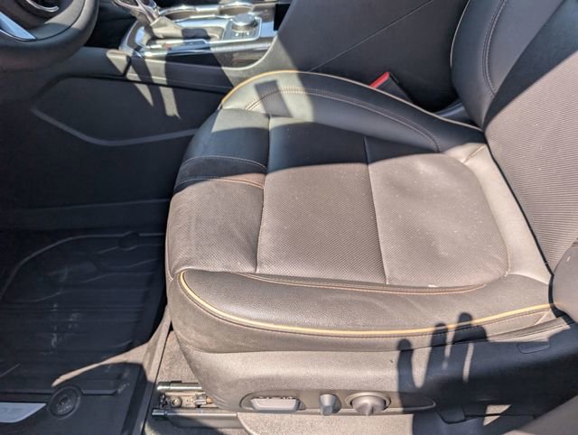 Used 2022 Chevrolet Blazer Premier w/ Enhanced Convenience Package image 23