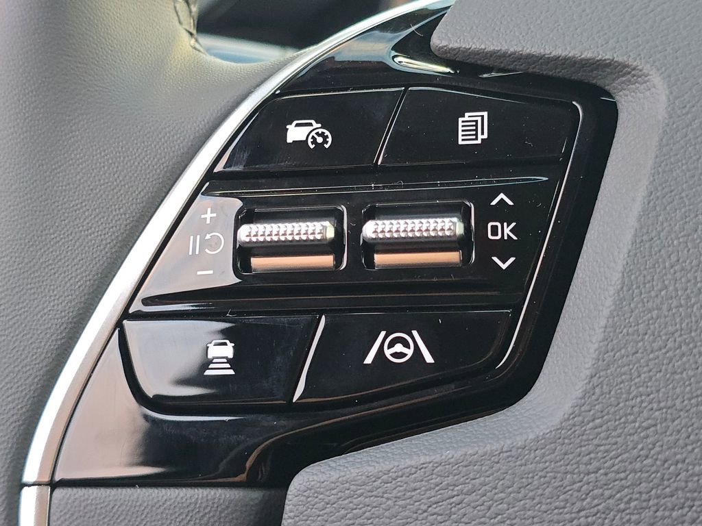 New 2025 Kia Niro EX image 16