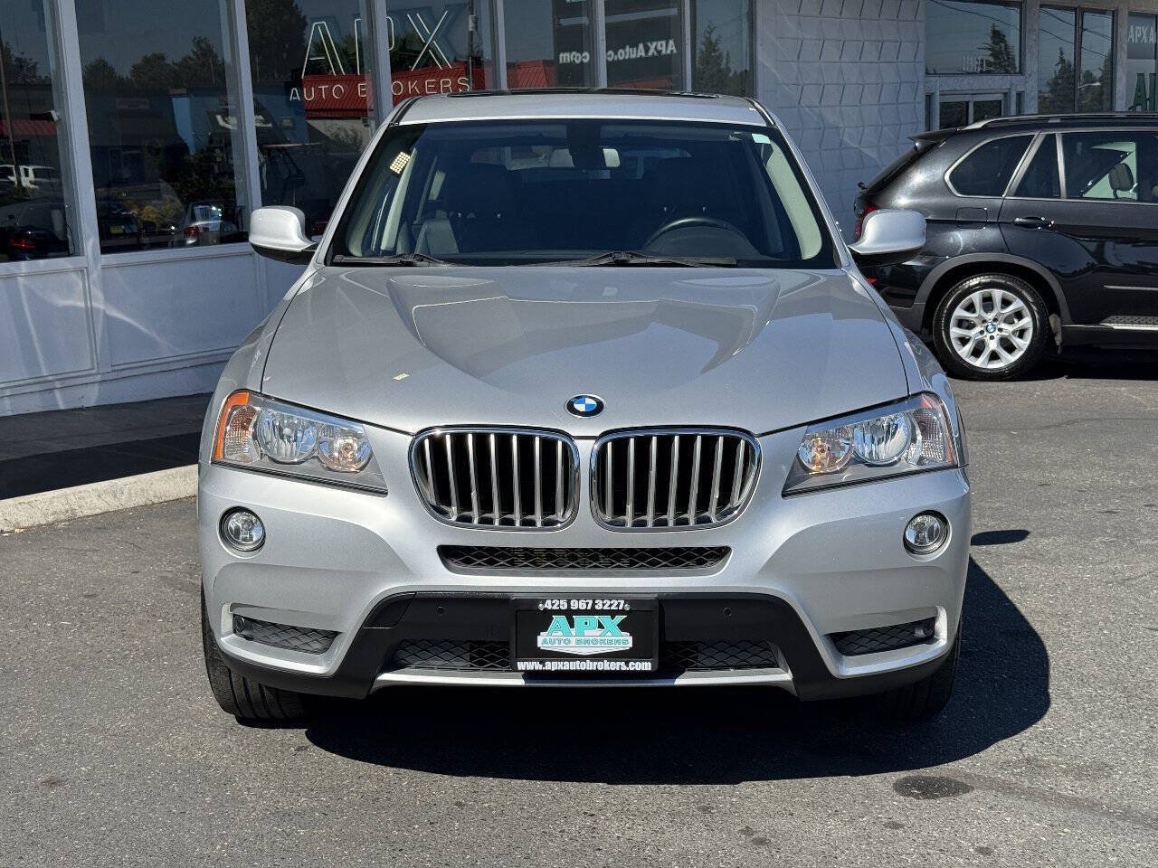 Used 2013 BMW X3 xDrive28i AWD/4WD image 9