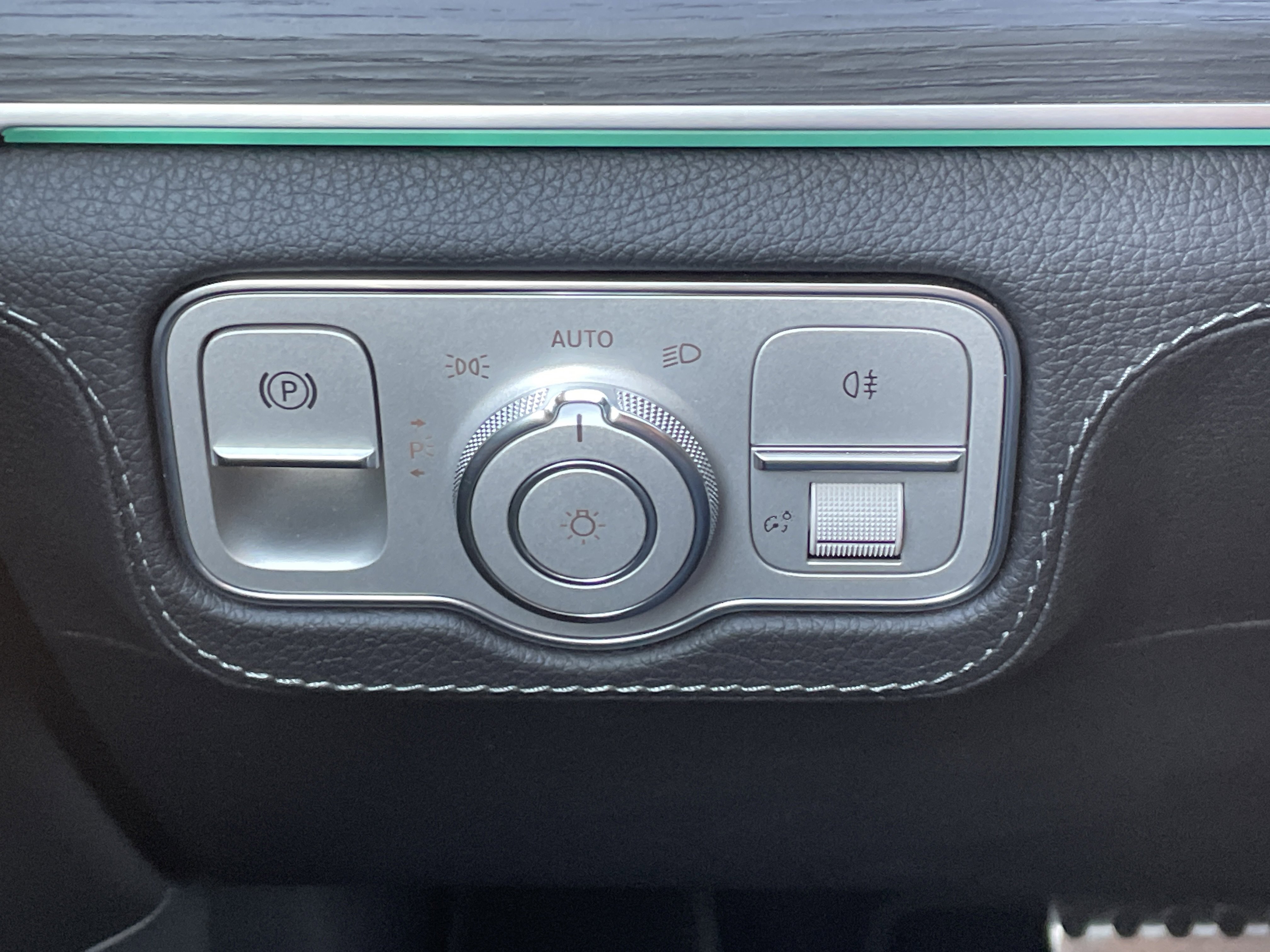 Certified 2023 Mercedes-Benz GLE 53 AMG 4MATIC image 24