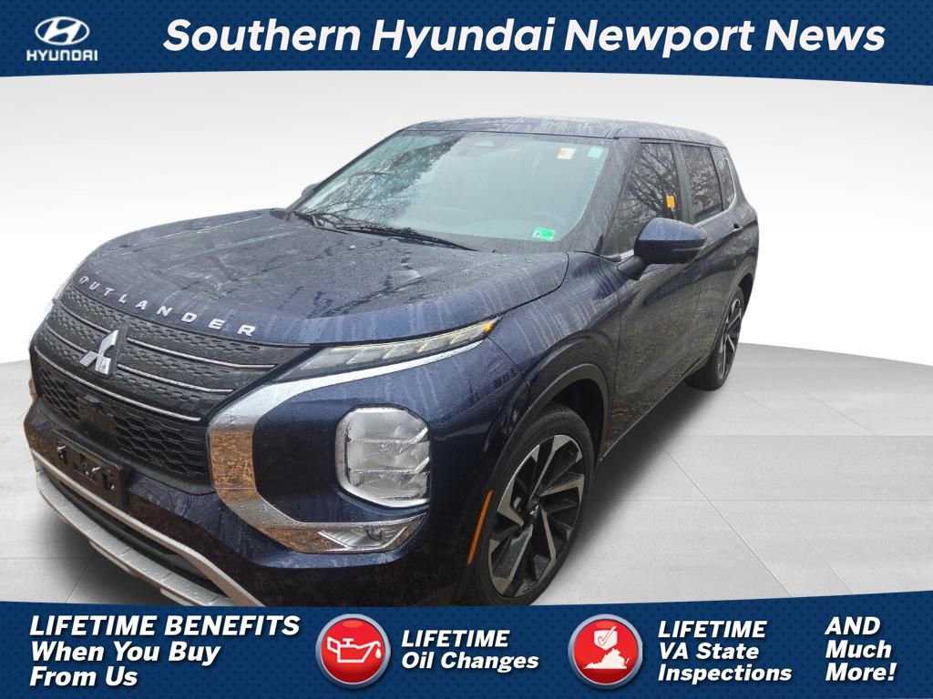 Used 2023 Mitsubishi Outlander SE