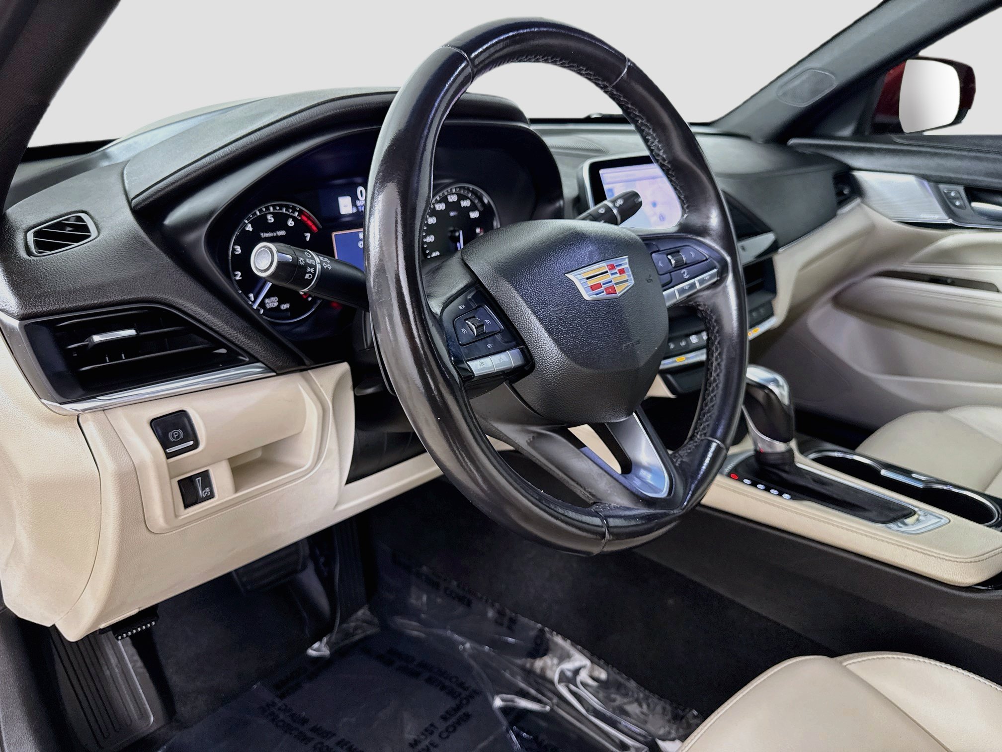 Used 2020 Cadillac CT4 Luxury w/ Sun And Sound Package RWD image 11