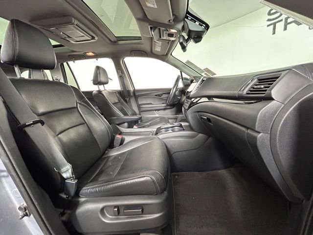 Used 2016 Honda Pilot Elite image 11