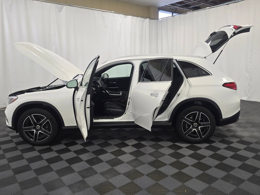 New 2026 Mercedes-Benz GLC 300 4MATIC image 12