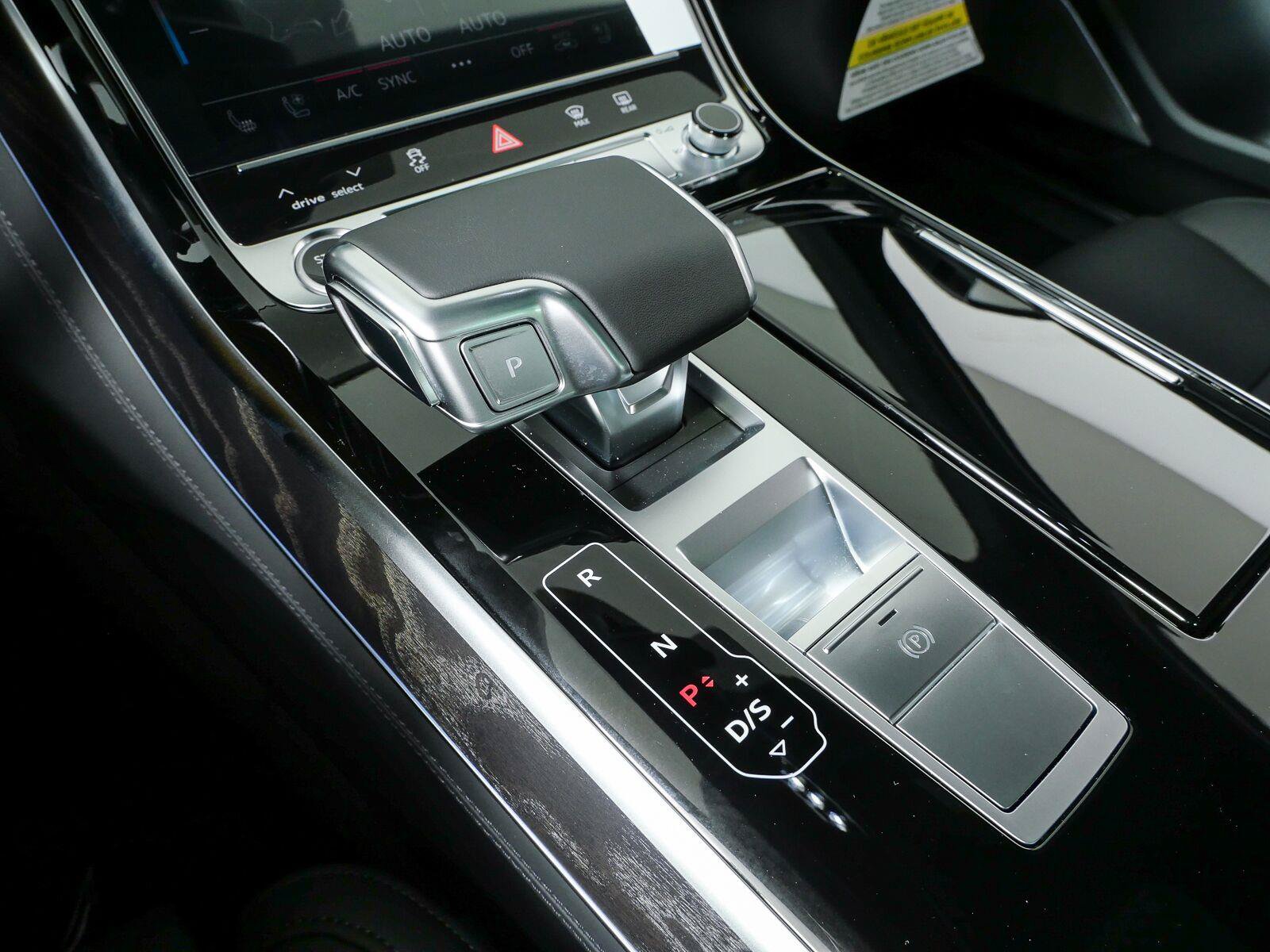 New 2027 Audi A8 L 3.0T AWD/4WD image 18