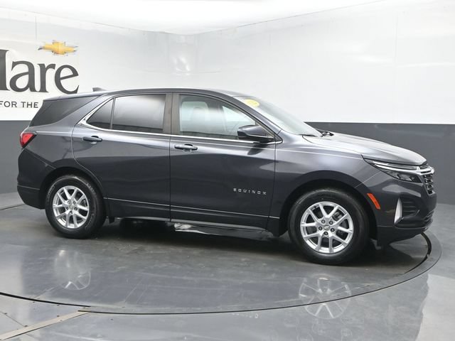 Used 2022 Chevrolet Equinox LT FWD image 1