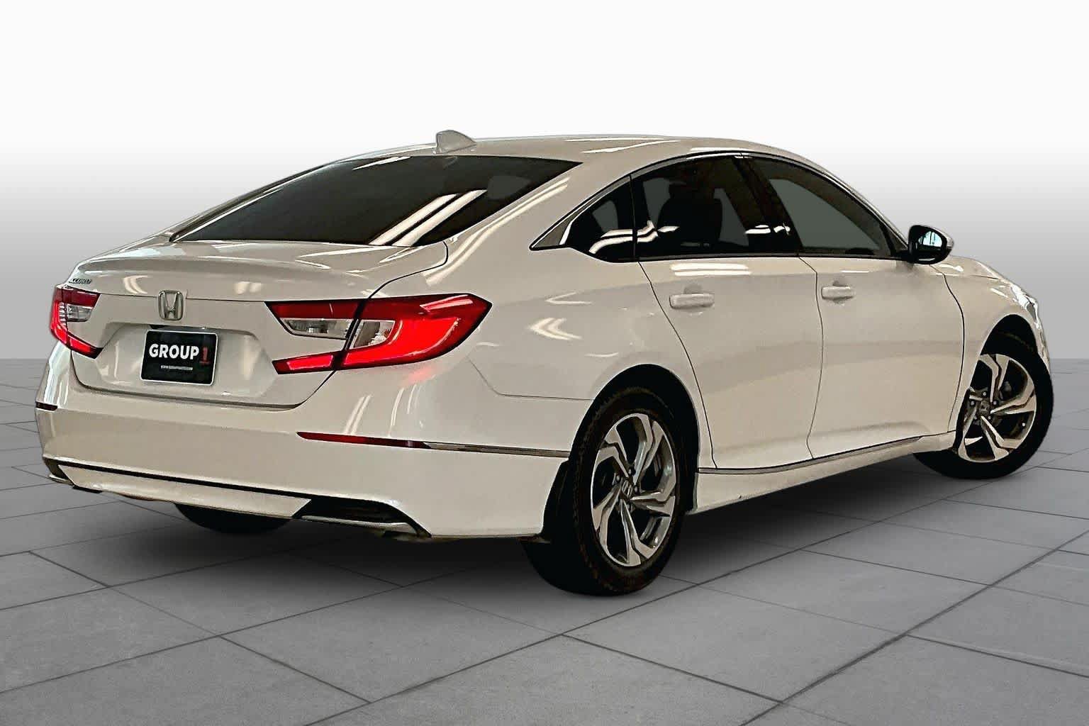 Used 2019 Honda Accord EX-L image 11