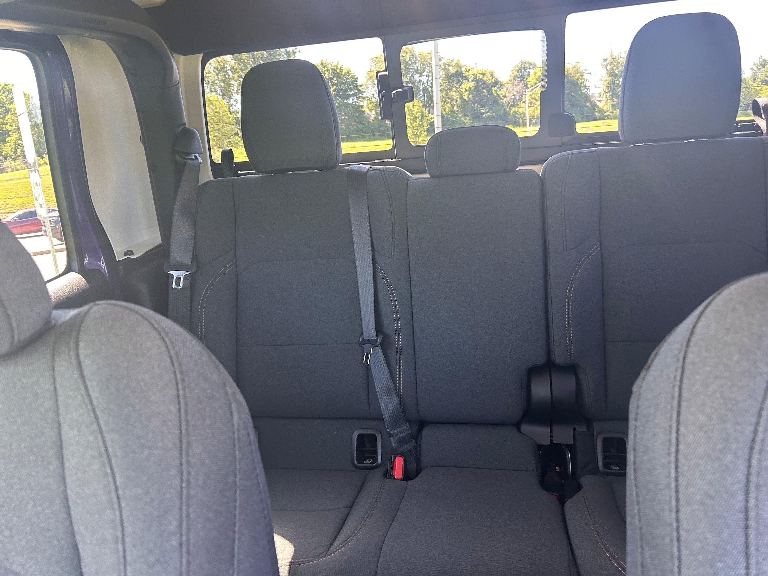 New 2026 Jeep Gladiator Sport AWD/4WD image 12