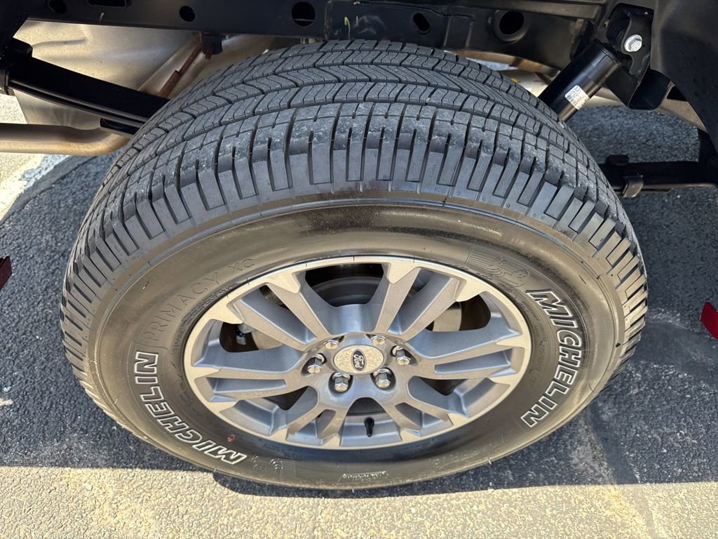 Used 2019 Ford F150 Lariat w/ Trailer Tow Package AWD/4WD image 48