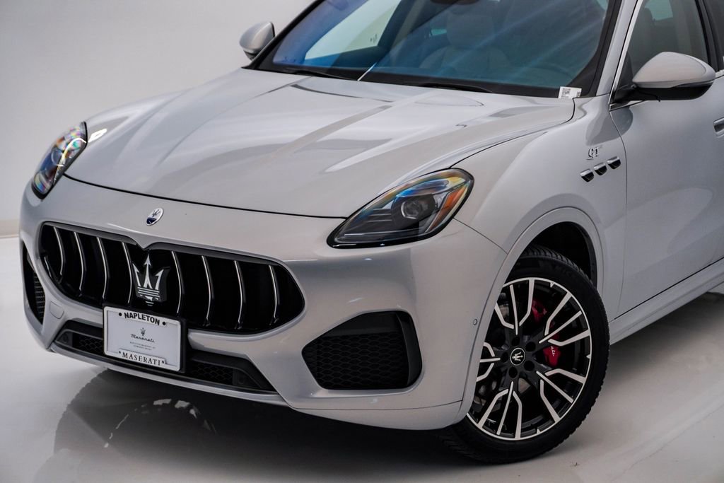 Used 2023 Maserati Grecale GT image 4