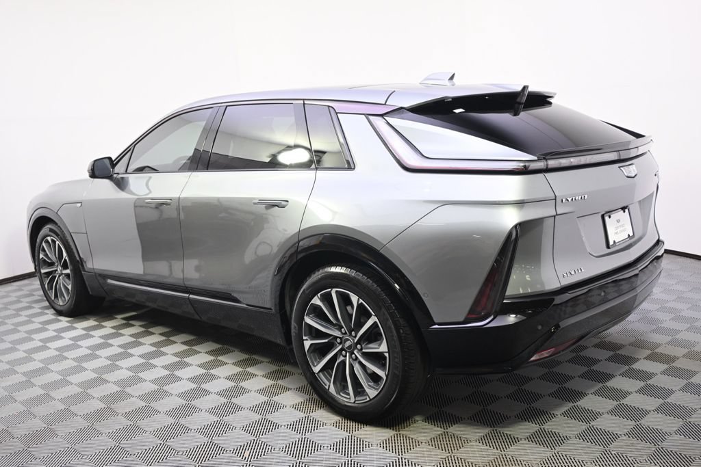 Certified 2024 Cadillac Lyriq Sport AWD/4WD image 3
