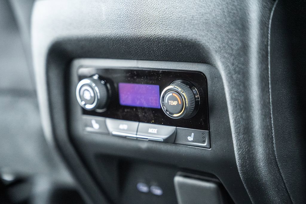 New 2026 Chevrolet Traverse High Country image 37