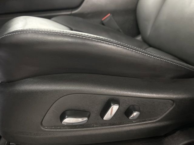 Used 2024 Cadillac XT5 Sportv w/ Technology Package image 10