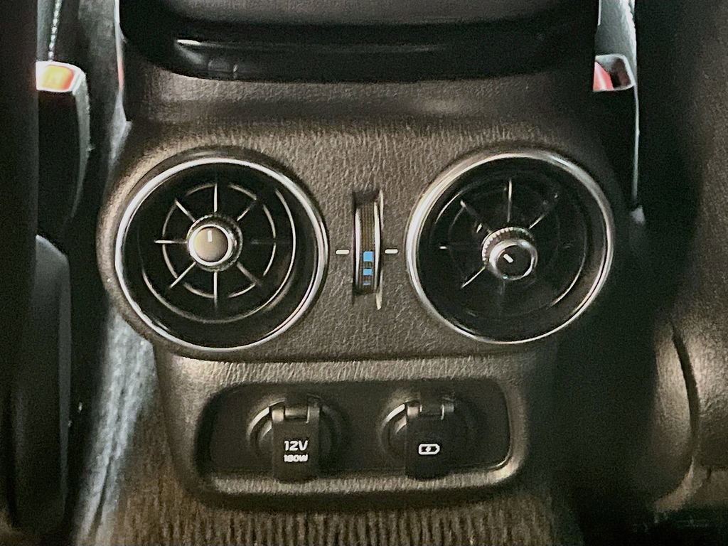 Used 2022 Kia Stinger GT-Line w/ Sun & Sound Package AWD/4WD image 27