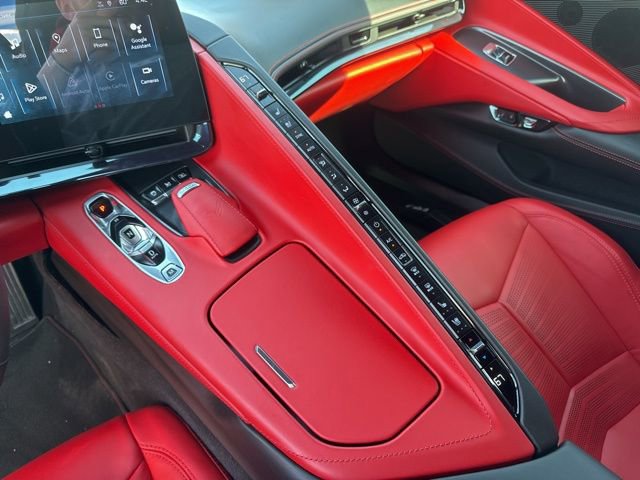 Used 2024 Chevrolet Corvette Stingray Premium Cpe w/ Z51 Performance Package RWD image 25