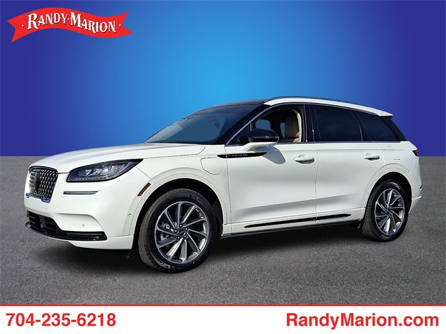 Used 2022 Lincoln Corsair Grand Touring image 1