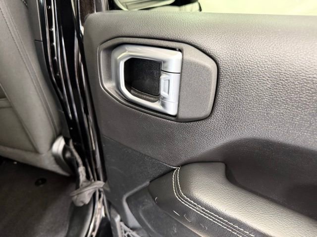 Used 2021 Jeep Wrangler Unlimited Sahara w/ Uconnect 4C Nav & Sound Group image 28