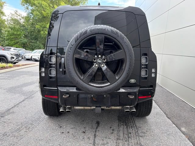 Used 2023 Land Rover Defender 110 V8 AWD/4WD image 4
