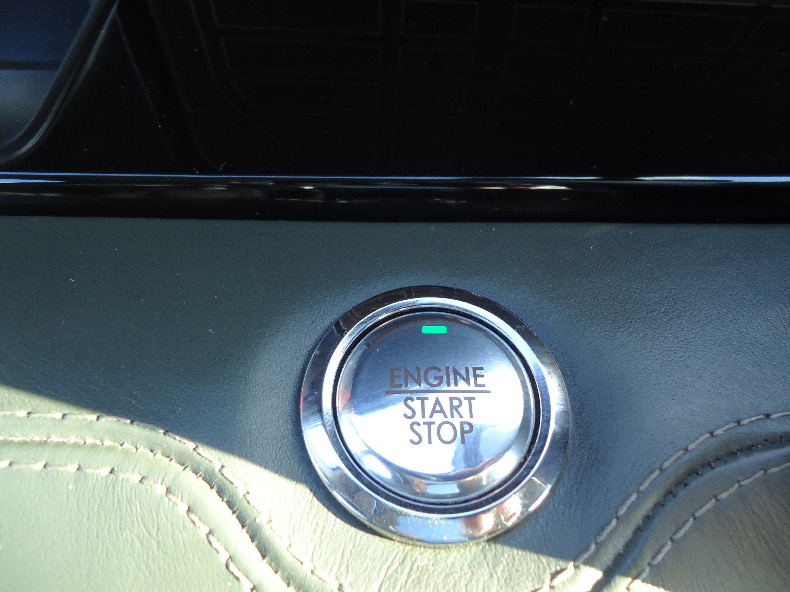 Used 2022 Lincoln Navigator L Black Label image 24