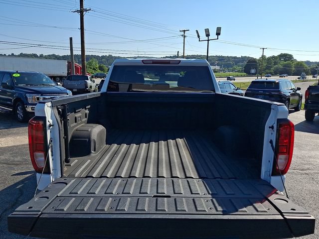 Used 2022 GMC Sierra 1500 SLE w/ X31 Off-Road Package AWD/4WD image 26