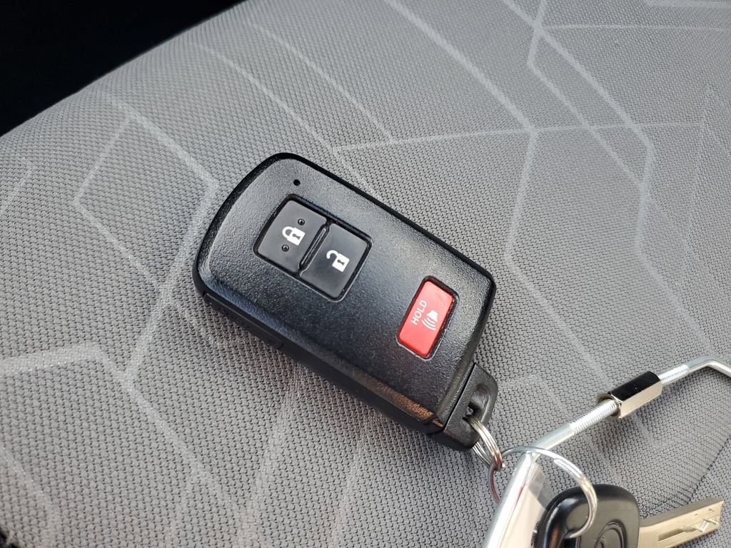 Certified 2022 Toyota Tacoma TRD Sport w/ Technology Package image 28