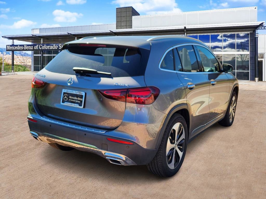 Used 2025 Mercedes-Benz GLA 250 4MATIC image 5