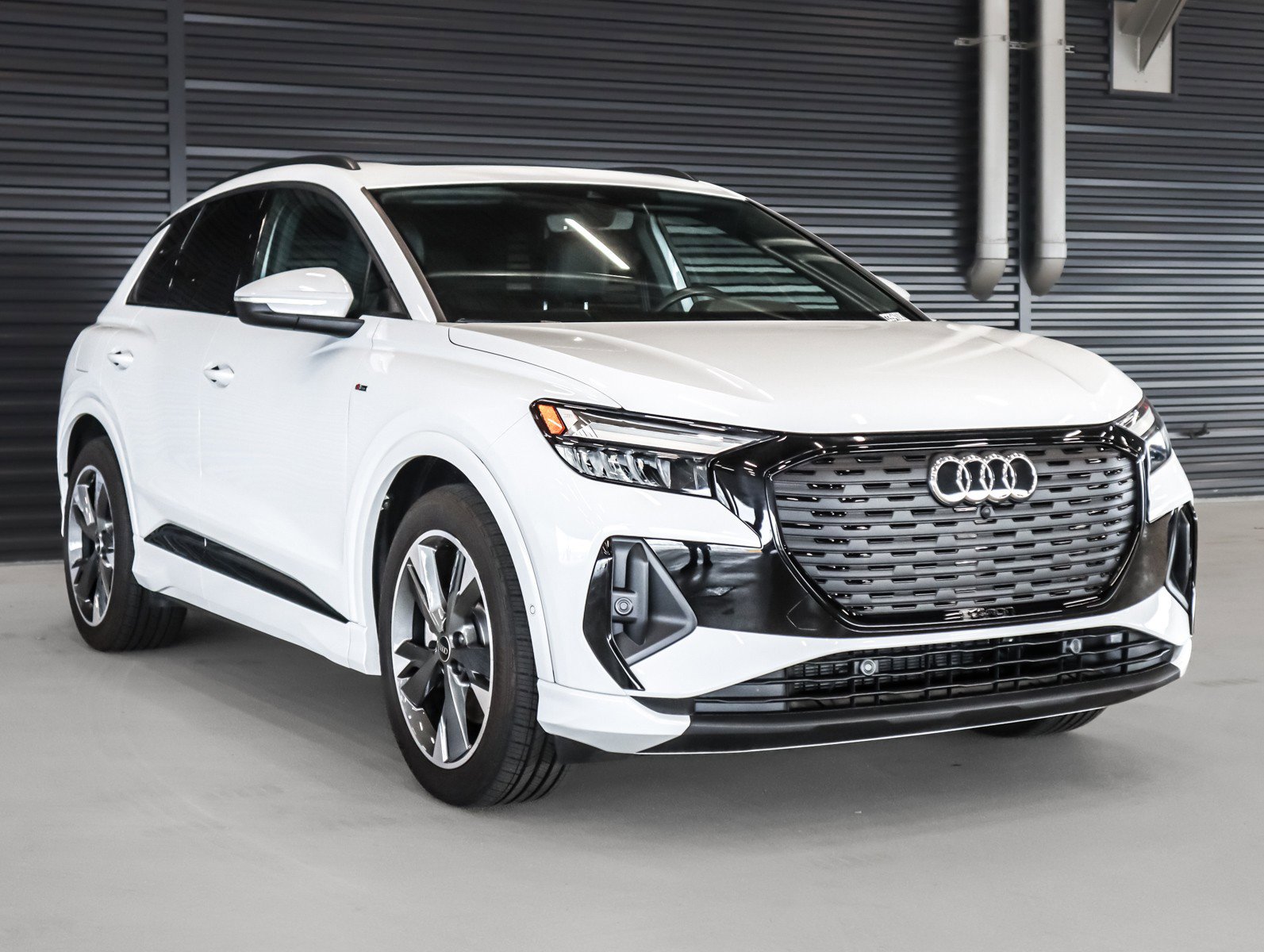 Certified 2024 Audi Q4 e-tron Premium Plus image 11