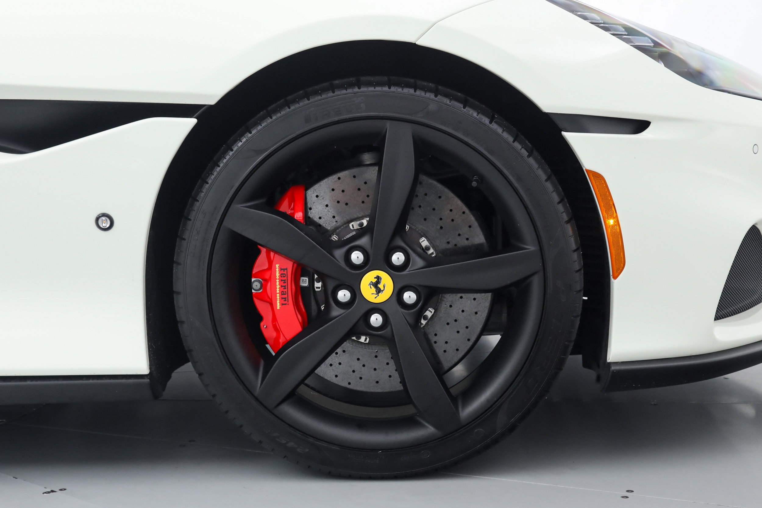 Certified 2022 Ferrari Portofino M RWD image 38