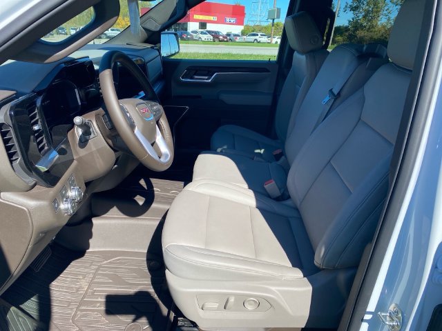 New 2026 GMC Sierra 1500 SLT AWD/4WD image 9