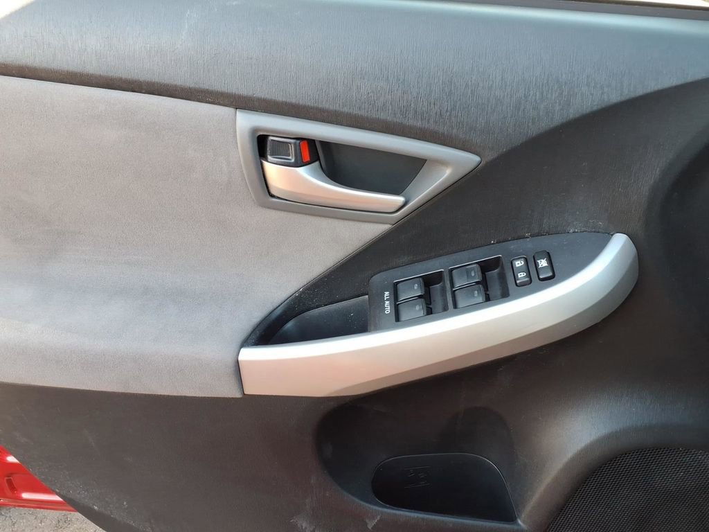 Used 2013 Toyota Prius Three w/ Solar Roof Pkg image 19