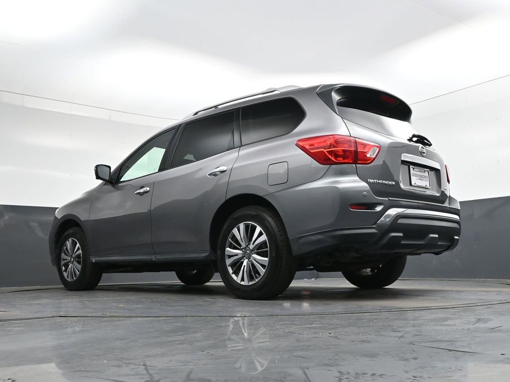 Used 2019 Nissan Pathfinder SL image 37