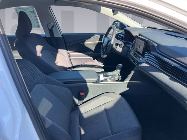 Used 2025 Toyota Camry LE image 17