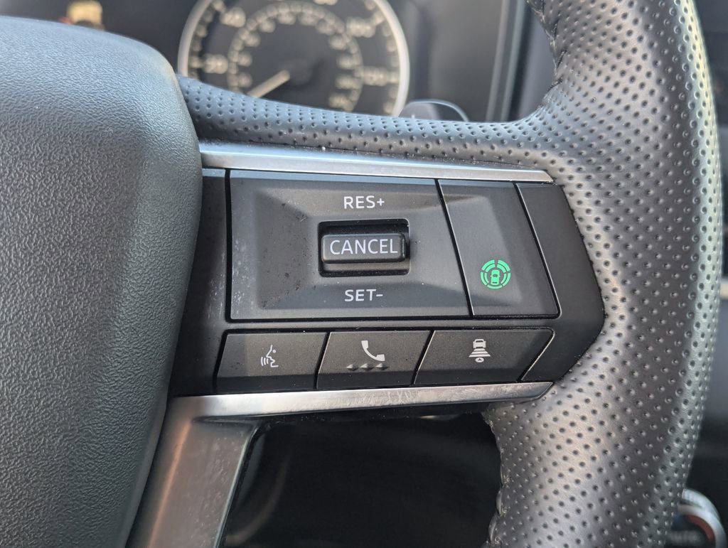 Used 2025 Mitsubishi Outlander SE image 22