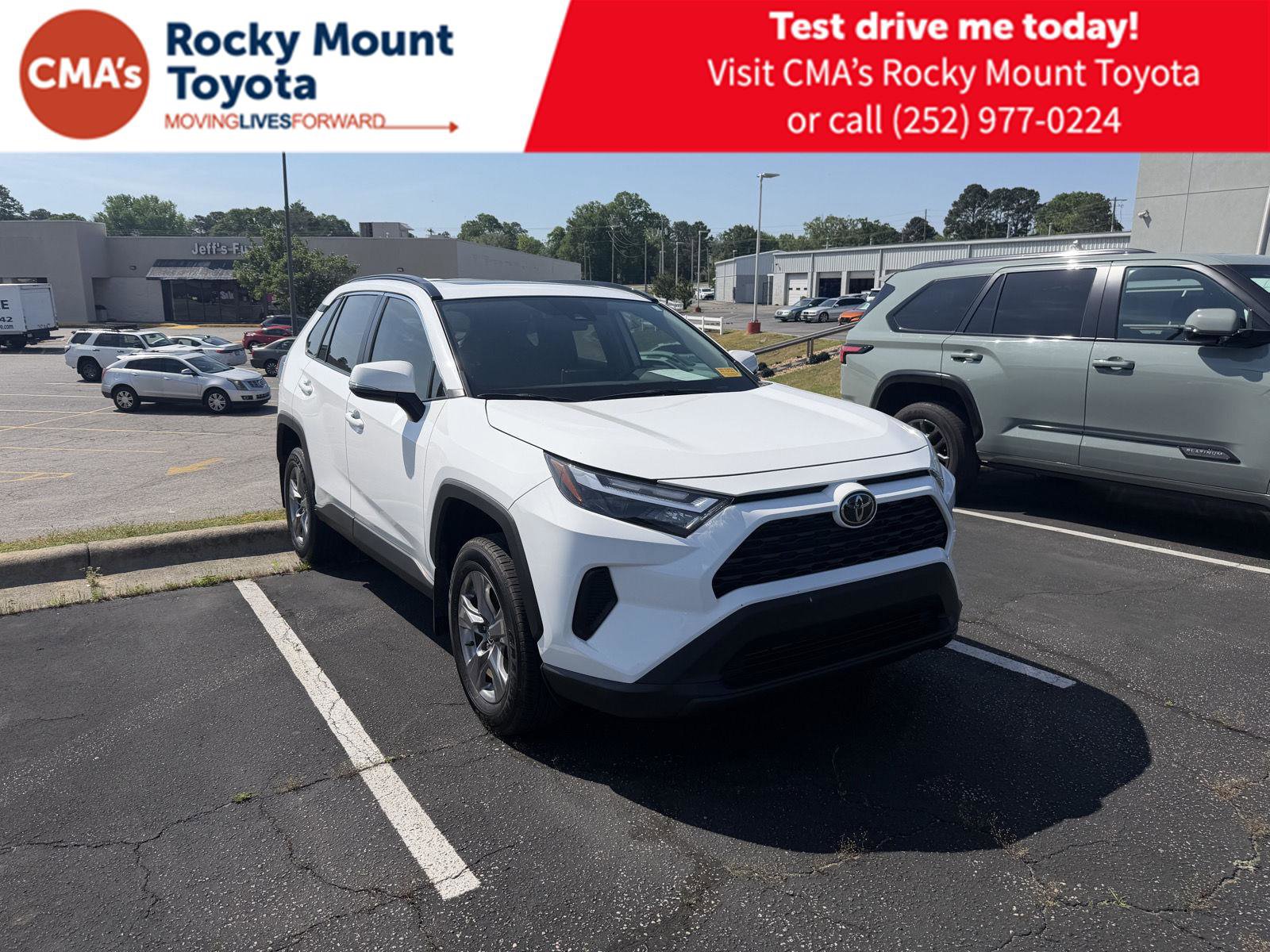 Used 2024 Toyota RAV4 XLE w/ Convenience Package image 1