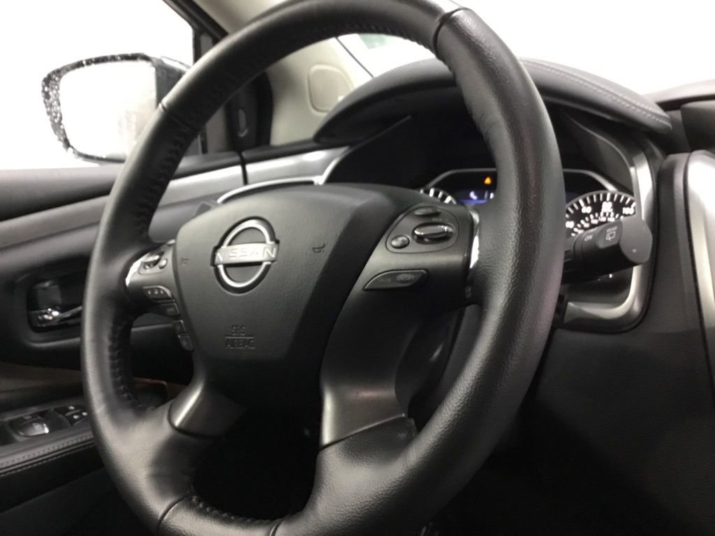 Used 2023 Nissan Murano SL image 34