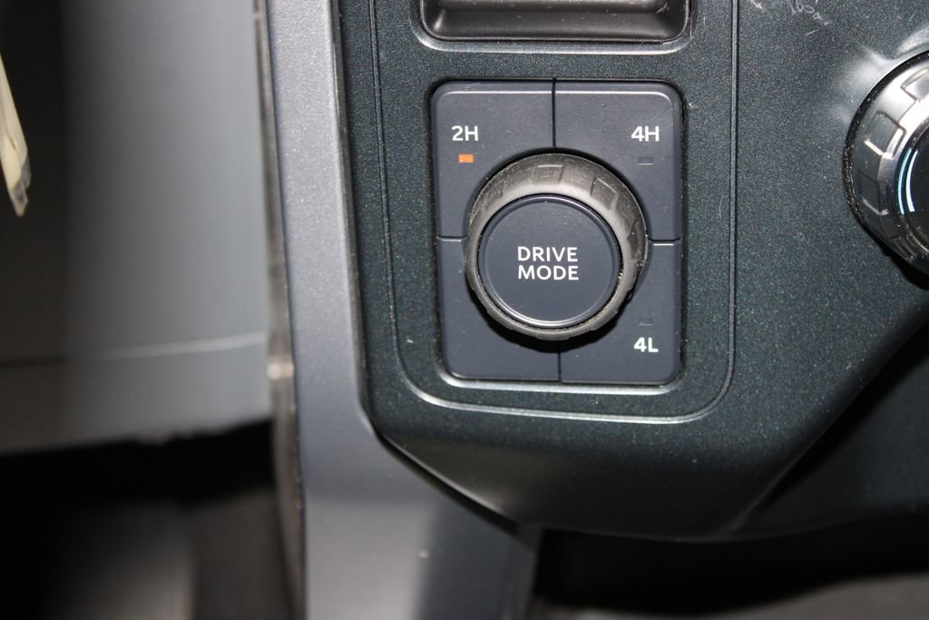 Used 2025 Ford F150 XLT w/ Equipment Group 301A Standard image 45