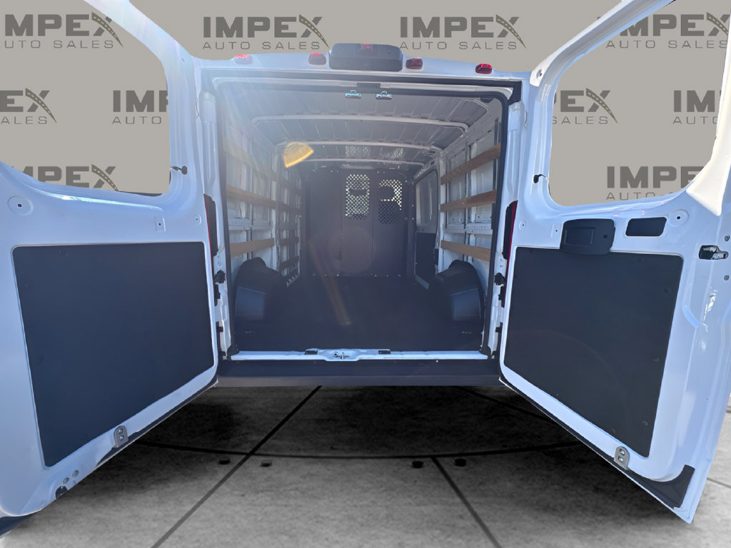 Used 2025 RAM ProMaster 2500 w/ U-Haul Equipment Group FWD image 9