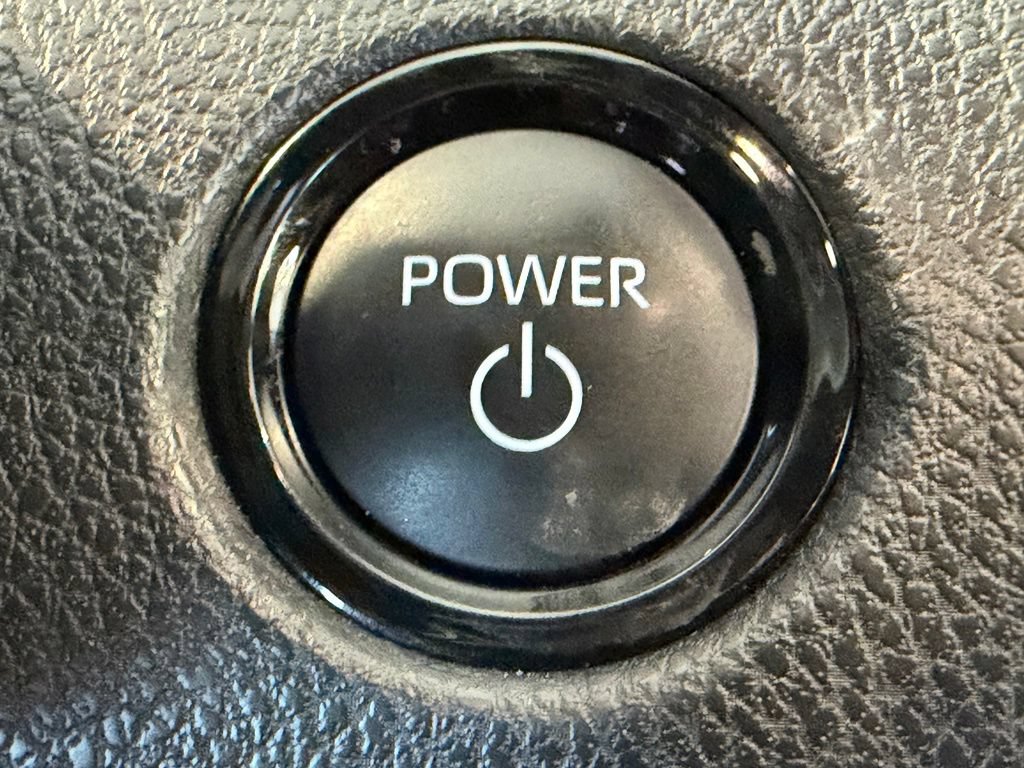 Used 2026 Toyota Camry SE FWD image 28