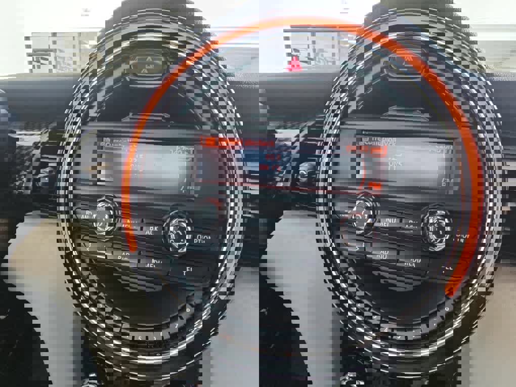 Used 2016 MINI Cooper S w/ Premium Package FWD image 27