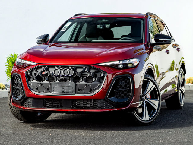 New 2026 Audi SQ5 Prestige