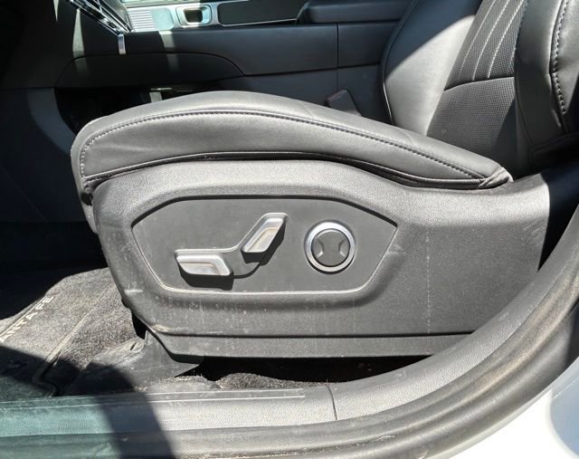 Used 2025 Hyundai Santa Fe SEL image 17