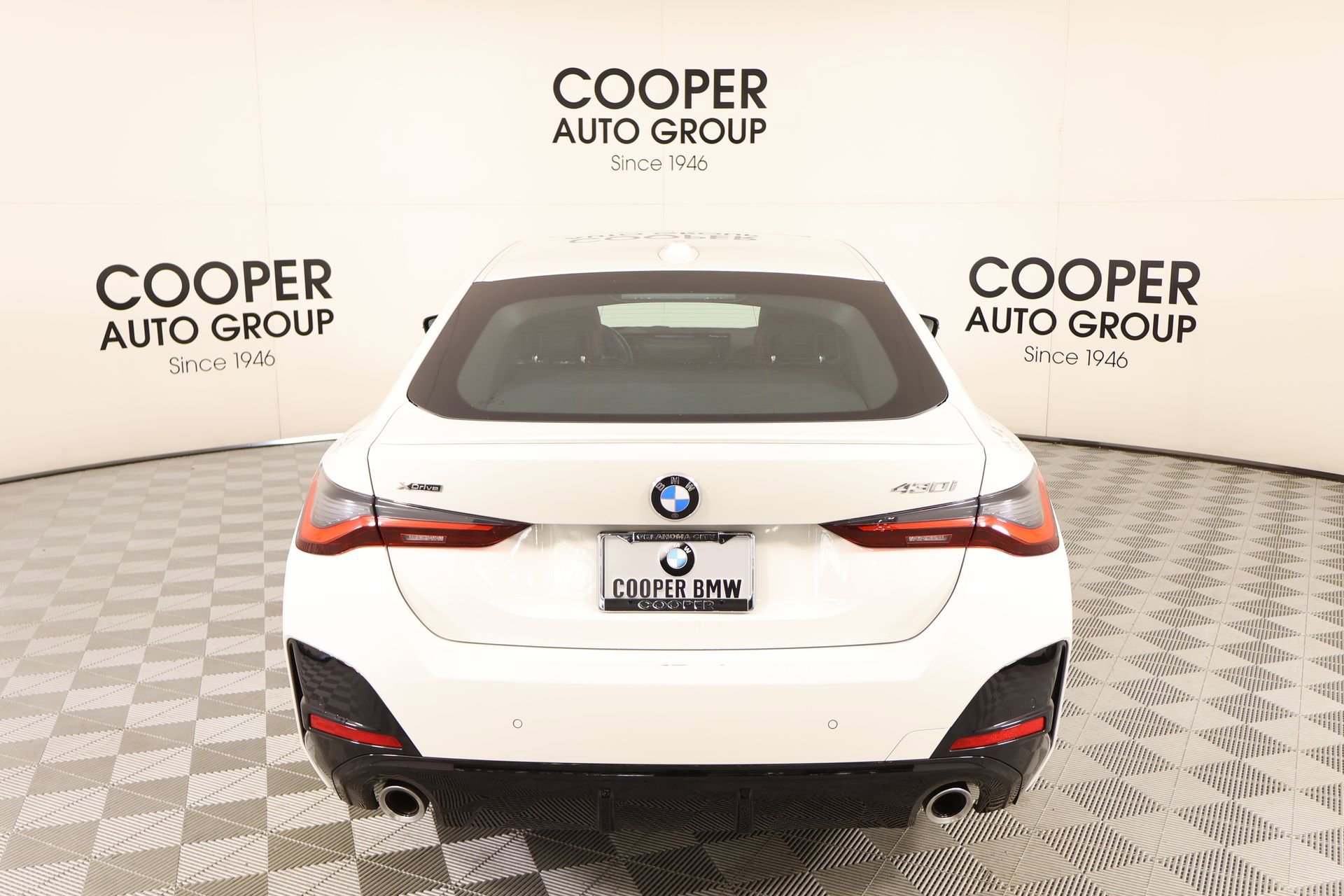 Used 2025 BMW 430i xDrive w/ M Sport Package image 23