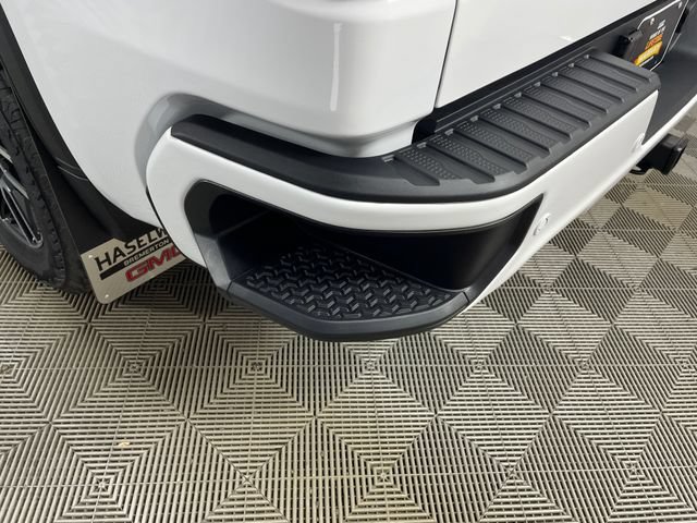 New 2026 GMC Sierra 1500 AT4 w/ AT4 Premium Package AWD/4WD image 18
