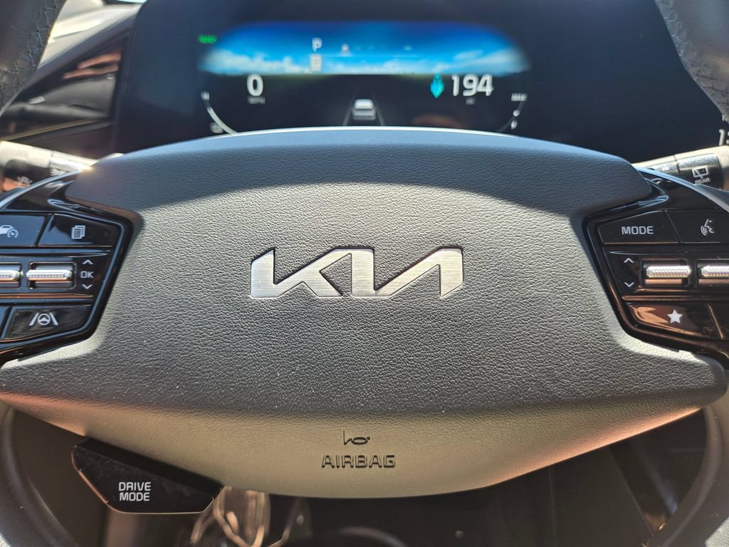 Used 2024 Kia Niro Wind w/ Wind Preserve Package FWD image 23