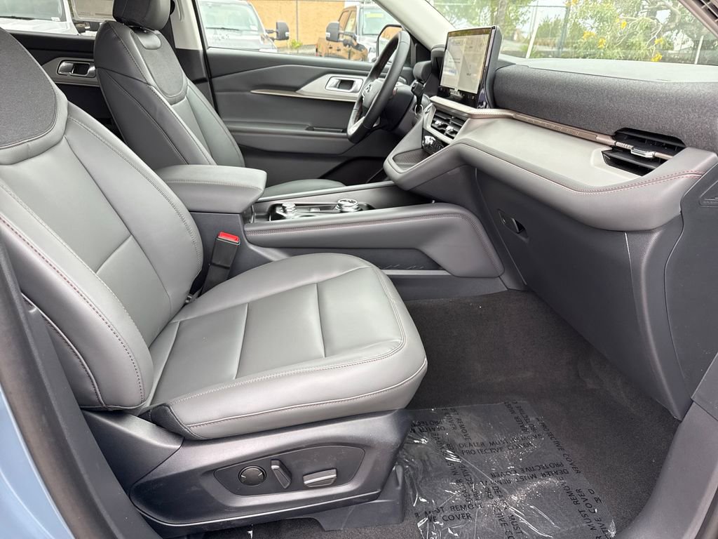 New 2026 Ford Explorer Active w/ Active Comfort Package image 22